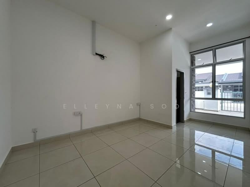 Rumah Teres 1-Tingkat untuk Dijual di Taman Impian Emas (Skudai) - Elleyna Soo - Living Room - PropertyGuru.com.my