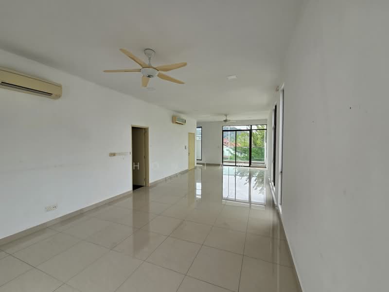 Rumah Teres 3 Tingkat untuk Dijual di Kinrara Residence (Puchong) - Hon Ian - Living Room - PropertyGuru.com.my