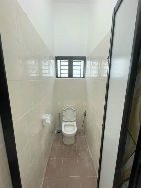 1-storey Terraced House for Sale in Johor Bahru (Johor) - Zack Chow - Bathroom - PropertyGuru.com.my
