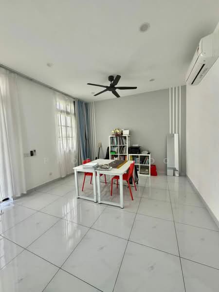 2.5-storey Terraced House for Rent in Eco Botanic (Iskandar Puteri (Nusajaya)) - Phoebe Foo - Study - PropertyGuru.com.my