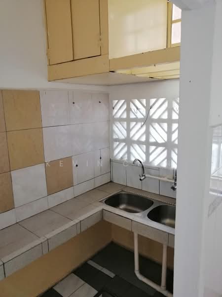 Kondominium untuk Disewa di Midah Ria Condominium - Kevin Chen - Kitchen - PropertyGuru.com.my