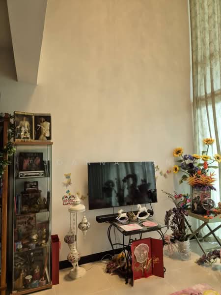 Condominium for Sale at Armanee Terrace - Joanna Tan - Living Room - PropertyGuru.com.my