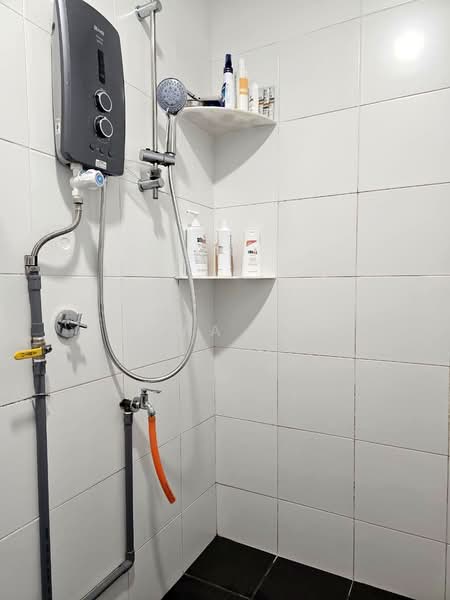 Servis Apartment untuk Dijual di VIM 3 @ Desa Park North - Keira Low - Bathroom - PropertyGuru.com.my