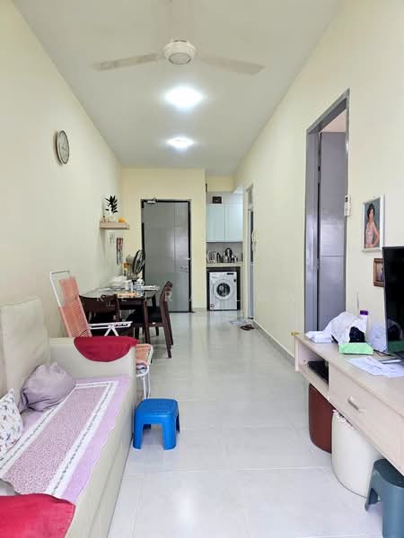 Servis Apartment untuk Dijual di VIM 3 @ Desa Park North - Keira Low - Living Room - PropertyGuru.com.my