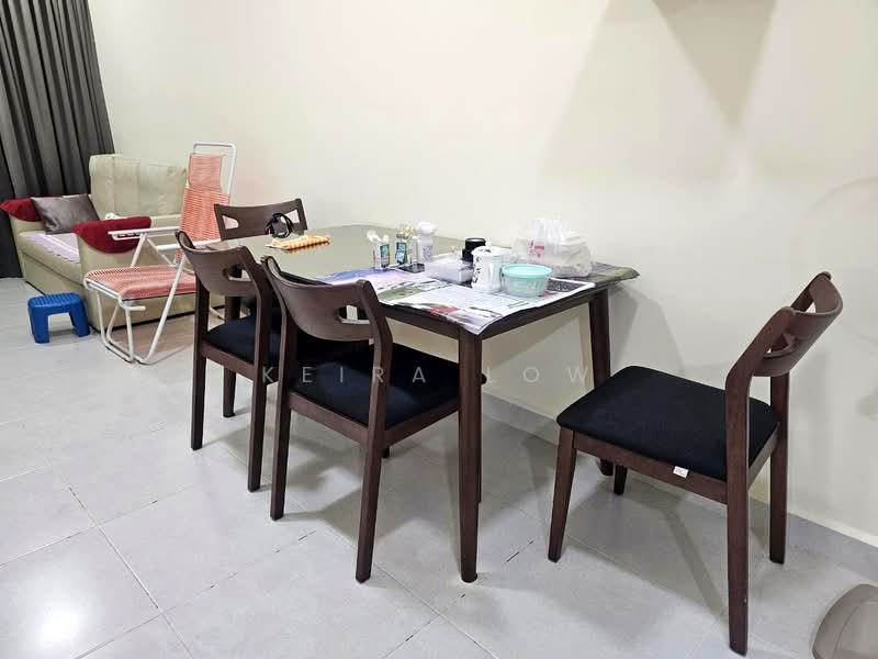 Servis Apartment untuk Dijual di VIM 3 @ Desa Park North - Keira Low - Living Room - PropertyGuru.com.my