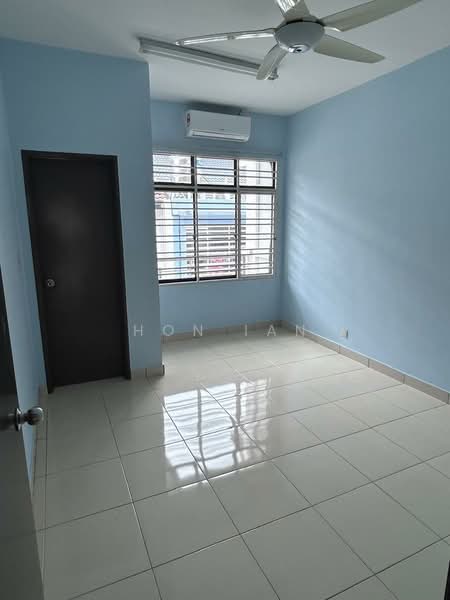 Rumah Teres 2 Tingkat untuk Dijual di Kinrara Residence (Puchong) - Hon Ian - Interior - PropertyGuru.com.my