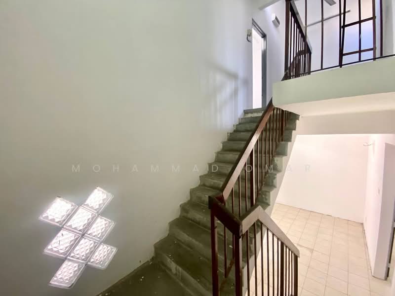 2-storey Terraced House for Sale in Taman Lestari Putra (Seri Kembangan) - Mohammad Omar - PropertyGuru.com.my