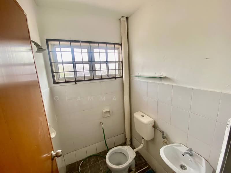 2-storey Terraced House for Sale in Taman Lestari Putra (Seri Kembangan) - Mohammad Omar - PropertyGuru.com.my