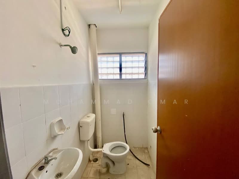 2-storey Terraced House for Sale in Taman Lestari Putra (Seri Kembangan) - Mohammad Omar - PropertyGuru.com.my