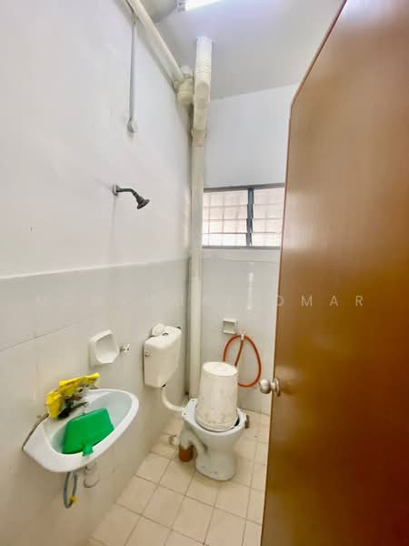 2-storey Terraced House for Sale in Taman Lestari Putra (Seri Kembangan) - Mohammad Omar - PropertyGuru.com.my