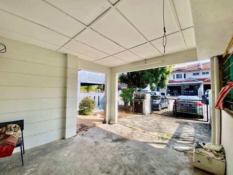 2-storey Terraced House for Sale in Taman Lestari Putra (Seri Kembangan) - Mohammad Omar - PropertyGuru.com.my