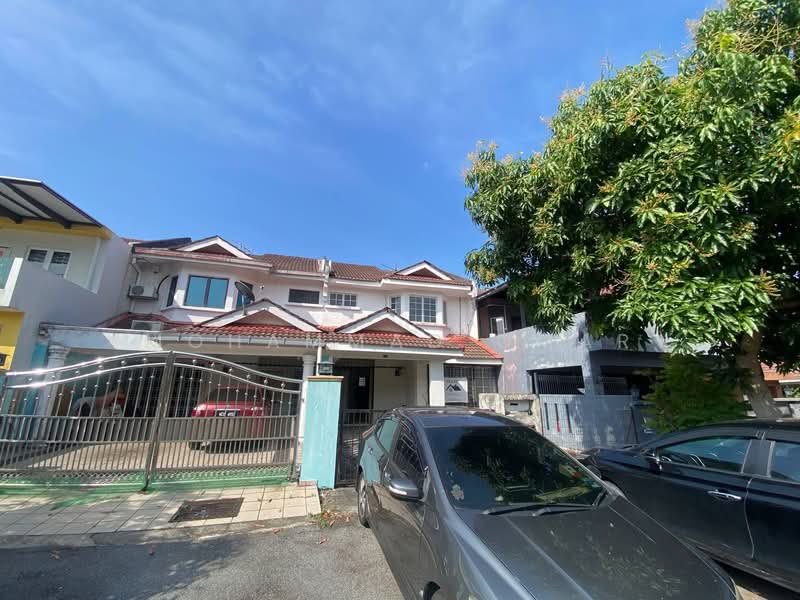 2-storey Terraced House for Sale in Taman Lestari Putra (Seri Kembangan) - Mohammad Omar - PropertyGuru.com.my
