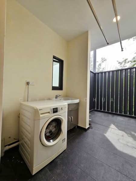 3-storey Terraced House for Rent in Desa Parkcity (Kuala Lumpur) - Crystal Chua - Balcony - PropertyGuru.com.my