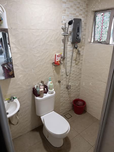 Kondominium untuk Dijual di Sri Hijau - Samson Kuek - Bathroom - PropertyGuru.com.my