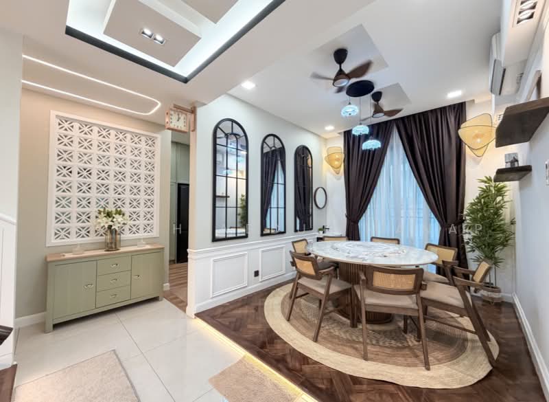 Rumah Berkembar untuk Dijual di Ampang Jaya (Ampang) - Aisyah Abdul Manap - Dining Room - PropertyGuru.com.my