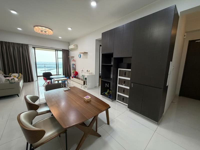 Condominium for Rent at Royal Strand @ Country Garden Danga Bay - NG ZEN XI - Living Room - PropertyGuru.com.my