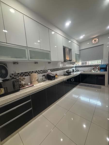 Rumah Teres 3 Tingkat untuk Dijual di Taman Desa Oren (Butterworth) - Jane Ng - Kitchen - PropertyGuru.com.my