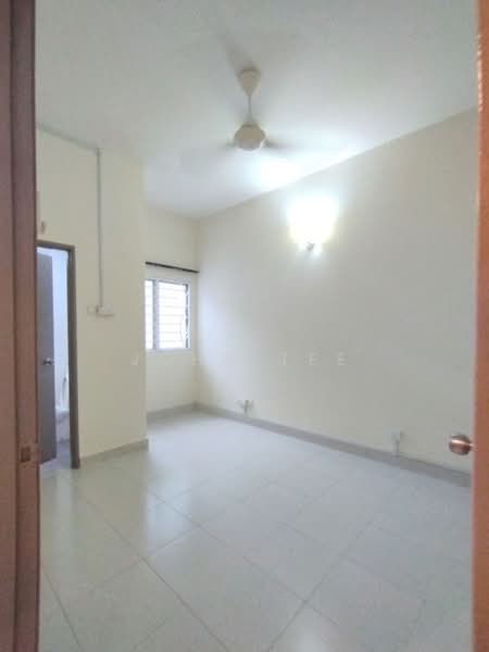 2-storey Terraced House for Rent in Setia Perdana (Setia Alam) - John Tee - Interior - PropertyGuru.com.my
