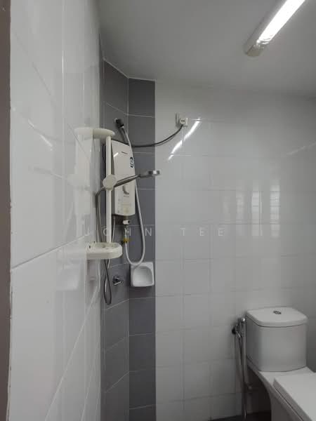 2-storey Terraced House for Rent in Setia Perdana (Setia Alam) - John Tee - Bathroom - PropertyGuru.com.my