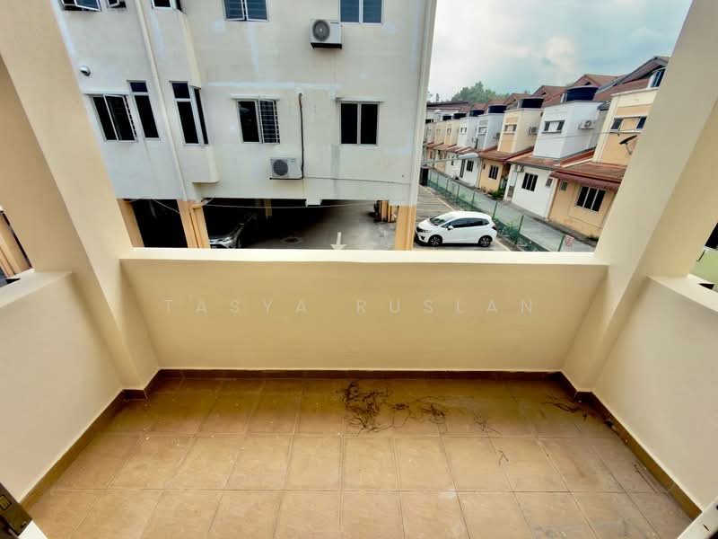 2-storey Terraced House for Sale in Taman Vista Hill (Cheras) - Tasya Ruslan - PropertyGuru.com.my