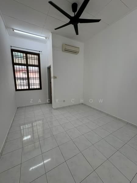 Rumah Teres 1 Tingkat untuk Dijual di Taman Puteri Wangsa (Ulu Tiram) - Zack Chow - Interior - PropertyGuru.com.my