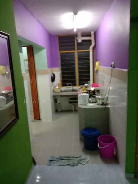 Flat for Sale at Taman Desa Rakyat Perdana - Daniel Yong - Kitchen - PropertyGuru.com.my