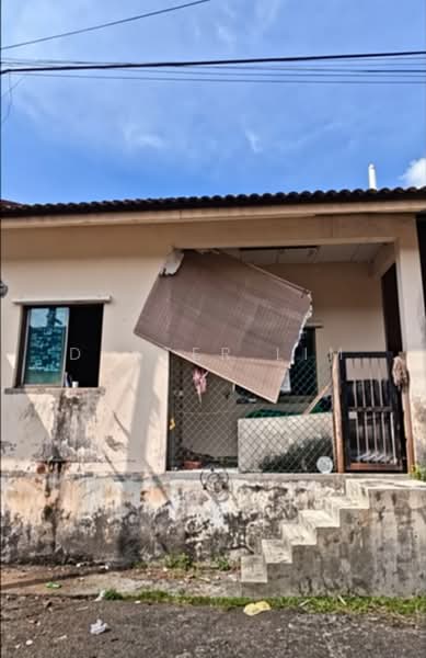 Rumah Teres 1-Tingkat untuk Dijual di Ulu Tiram (Johor) - Dexter Lim - Exterior - PropertyGuru.com.my