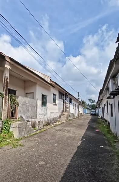 Rumah Teres 1-Tingkat untuk Dijual di Ulu Tiram (Johor) - Dexter Lim - Exterior - PropertyGuru.com.my