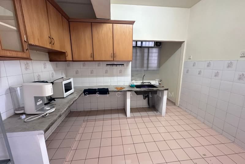 Pangsapuri untuk Dijual di Prima Saujana - Jessica Lim - Kitchen - PropertyGuru.com.my