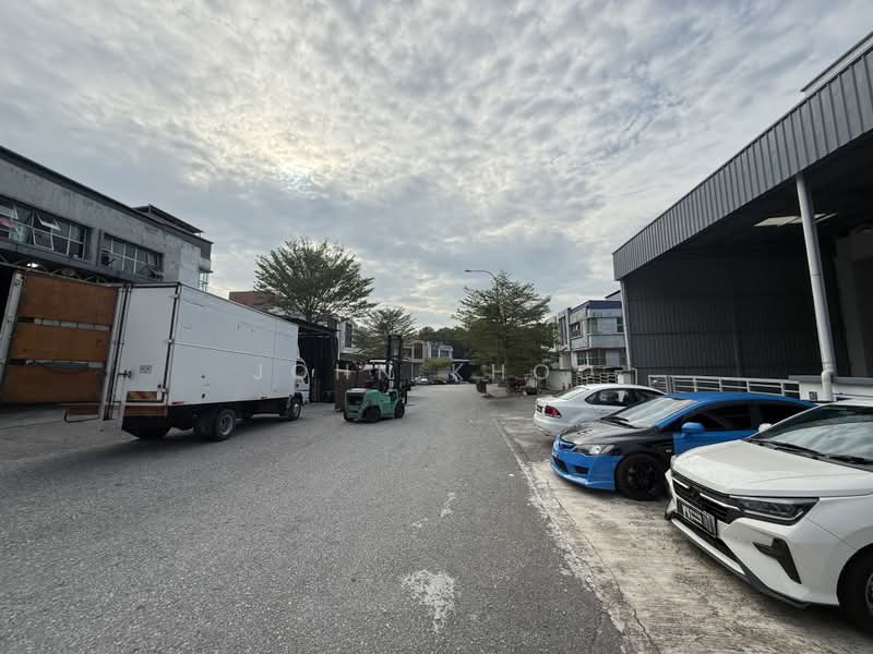 Kilang Berkembar untuk Dijual di Kawasan Perindustrian Nilai (Nilai) - John Khoo - PropertyGuru.com.my