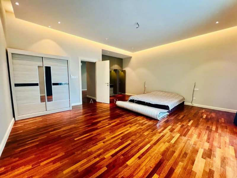 Bungalow for Sale in Taman Meranti Jaya (Puchong) - Shawn Paw - Bedroom - PropertyGuru.com.my