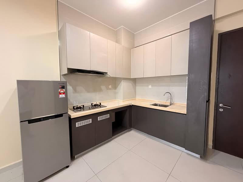 Kondominium untuk Disewa di Amberside @ Country Garden Danga Bay - NG ZEN XI - Kitchen - PropertyGuru.com.my