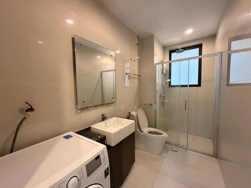 Kondominium untuk Disewa di Amberside @ Country Garden Danga Bay - NG ZEN XI - Bathroom - PropertyGuru.com.my