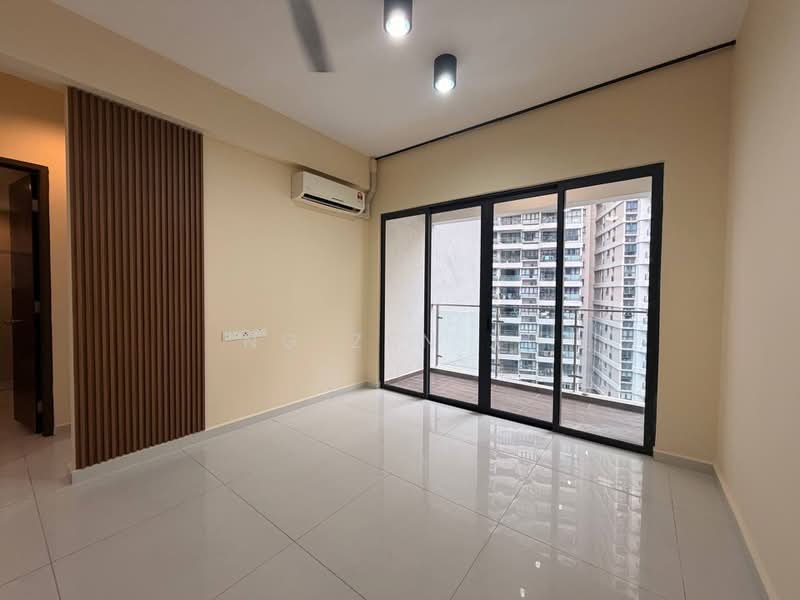 Kondominium untuk Disewa di Amberside @ Country Garden Danga Bay - NG ZEN XI - Balcony - PropertyGuru.com.my