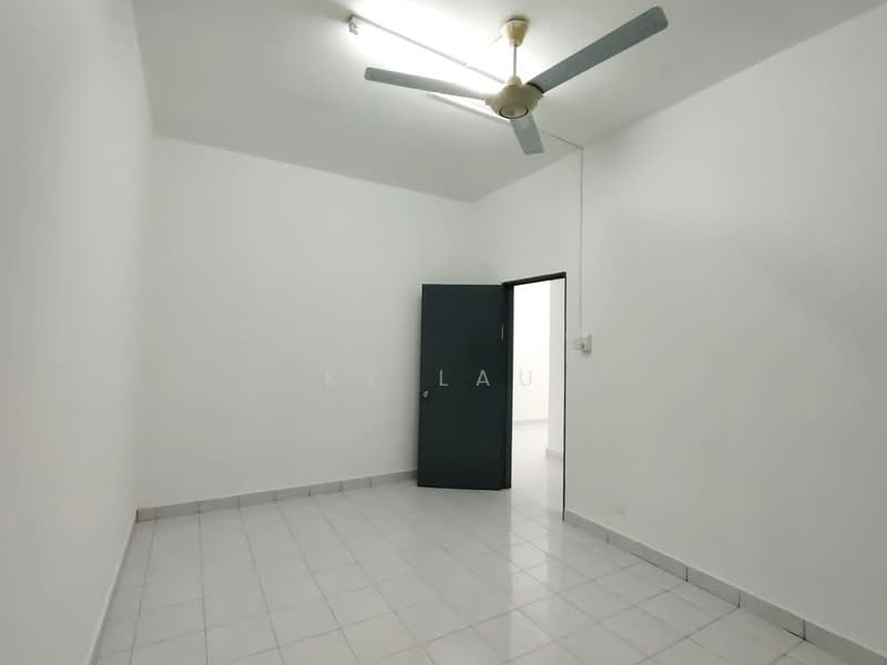 Apartment for Sale at 162 Residency - KY Lau - Interior - PropertyGuru.com.my