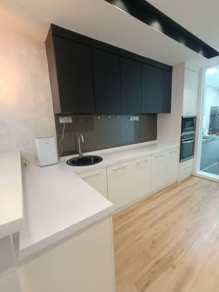 3-storey Terraced House for Rent in Lake Fields (Sungai Besi) - L.T Tan - Kitchen - PropertyGuru.com.my