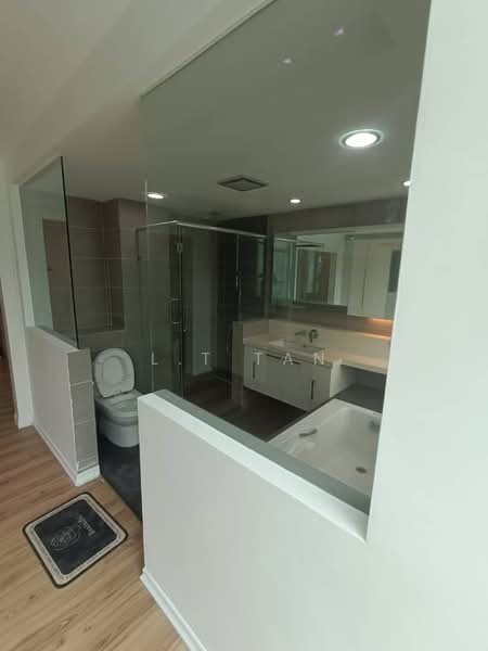 3-storey Terraced House for Rent in Lake Fields (Sungai Besi) - L.T Tan - Bathroom - PropertyGuru.com.my