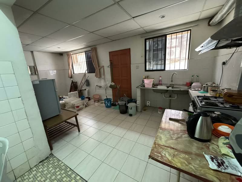 Rumah Teres 2 Tingkat untuk Dijual di SS15 (Subang Jaya) - Ken Ler - Kitchen - PropertyGuru.com.my