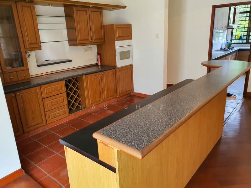 Rumah Banglo untuk Dijual di Seksyen 9 (Shah Alam) - Ras Shaz - Kitchen - PropertyGuru.com.my