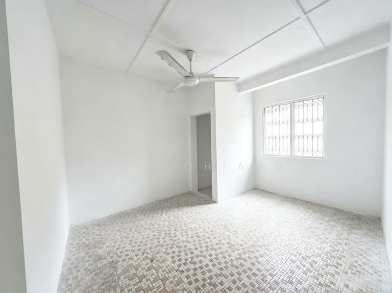 2-storey Terraced House for Sale in Taman Sri Tebrau (Johor Bahru) - Anne Chiang - Interior - PropertyGuru.com.my