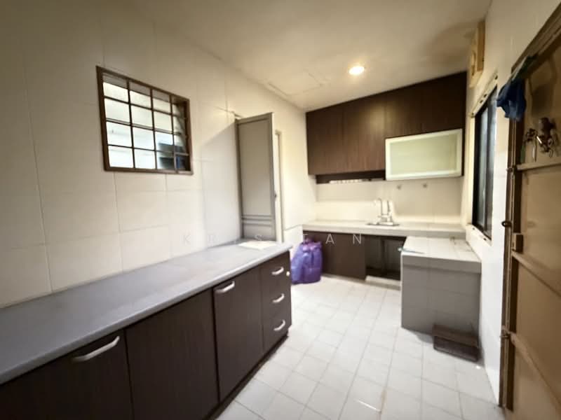 Rumah Teres 2-Tingkat untuk Dijual di Taman Cheras Mas (Cheras) - Kris Tan - Kitchen - PropertyGuru.com.my