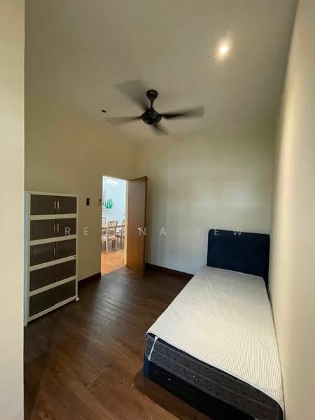 Rumah Teres 2 Tingkat untuk Disewa di Bandar Kinrara Seksyen 1 (Bandar Kinrara) - Regina Yew - Bedroom - PropertyGuru.com.my
