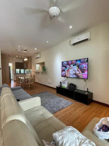 Rumah Teres 2 Tingkat untuk Disewa di Bandar Kinrara Seksyen 1 (Bandar Kinrara) - Regina Yew - Living Room - PropertyGuru.com.my