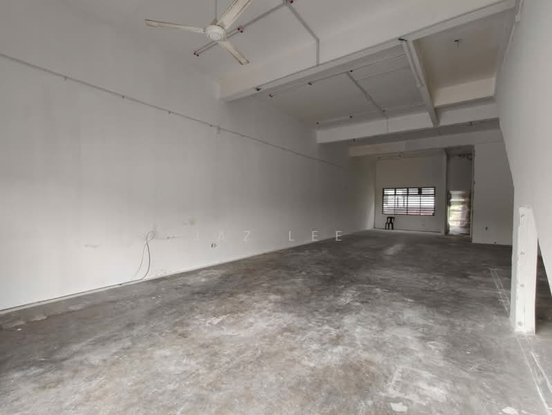Shop for Rent in Taman Ungku Tun Aminah (Skudai) - Jaz Lee - Interior - PropertyGuru.com.my