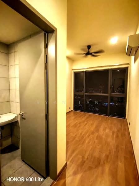 Servis Apartment untuk Disewa di The Era @ Duta North - Ryan Tan - Bathroom - PropertyGuru.com.my