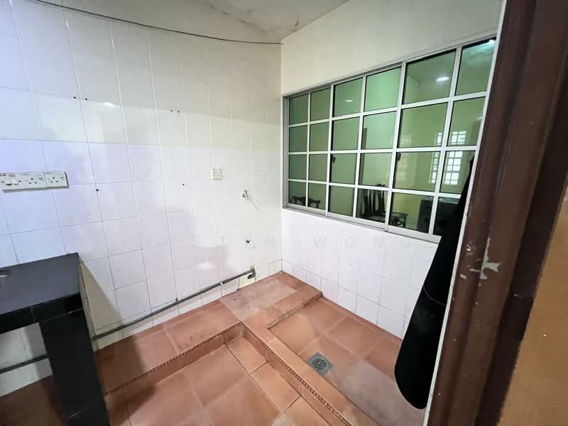 2-storey Terraced House for Sale in Taman Putra Prima (Puchong) - Austin Wong - Kitchen - PropertyGuru.com.my