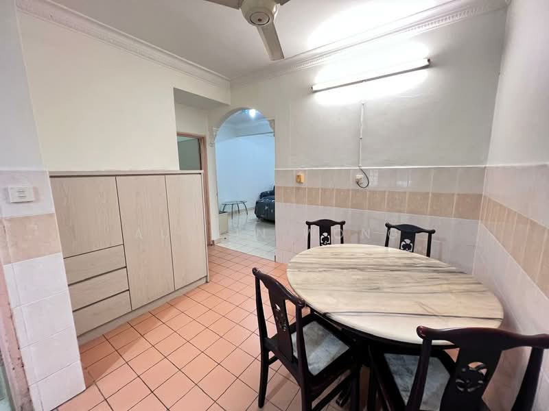 2-storey Terraced House for Sale in Taman Putra Prima (Puchong) - Austin Wong - Dining Room - PropertyGuru.com.my