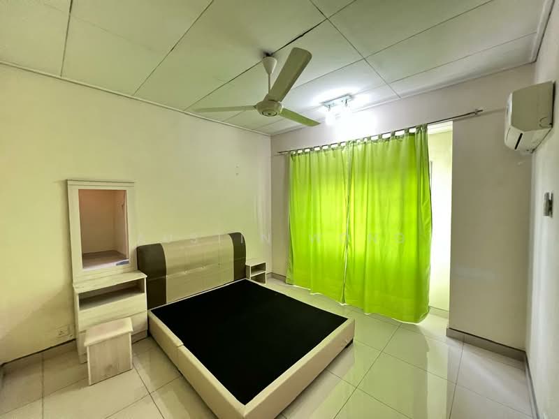 2-storey Terraced House for Sale in Taman Putra Prima (Puchong) - Austin Wong - Bedroom - PropertyGuru.com.my