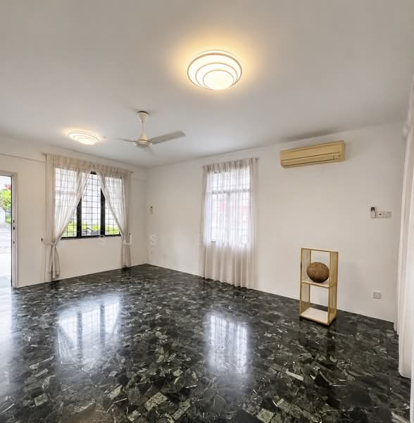 Rumah Banglo untuk Disewa di Taman Bukit Pantai (Bangsar) - Susie Ong - PropertyGuru.com.my