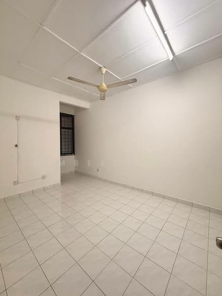 Rumah Teres 1.5 Tingkat untuk Disewa di Taman Perling (Perling) - Kimberly Tay - Interior - PropertyGuru.com.my
